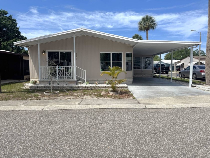 Welcome to this BEAUTIFULLY UPDATED and TASTEFULLY decorated - Beach Home for sale in Tarpon Springs, Florida on Beachhouse.com