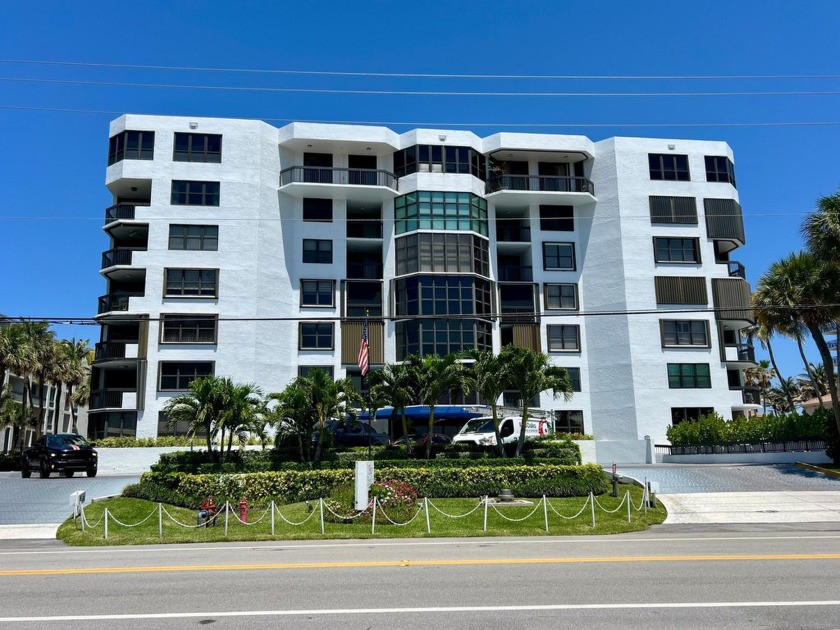 Hillsboro Mile Oceanfront Elegance Discover rare coastal luxury - Beach Condo for sale in Hillsboro Beach, Florida on Beachhouse.com