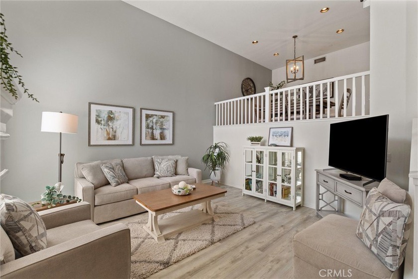 Welcome to this lovingly cared-for and exceptionally spacious - Beach Home for sale in Huntington Beach, California on Beachhouse.com