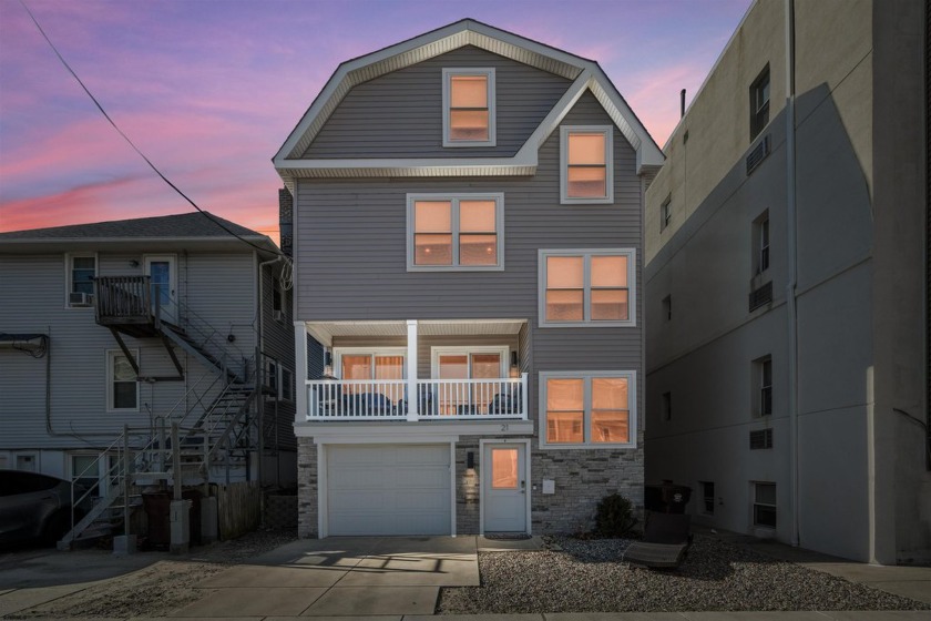 COMING SOON. Showings begin January 17th 2025.   Welcome to Your - Beach Condo for sale in Ventnor, New Jersey on Beachhouse.com