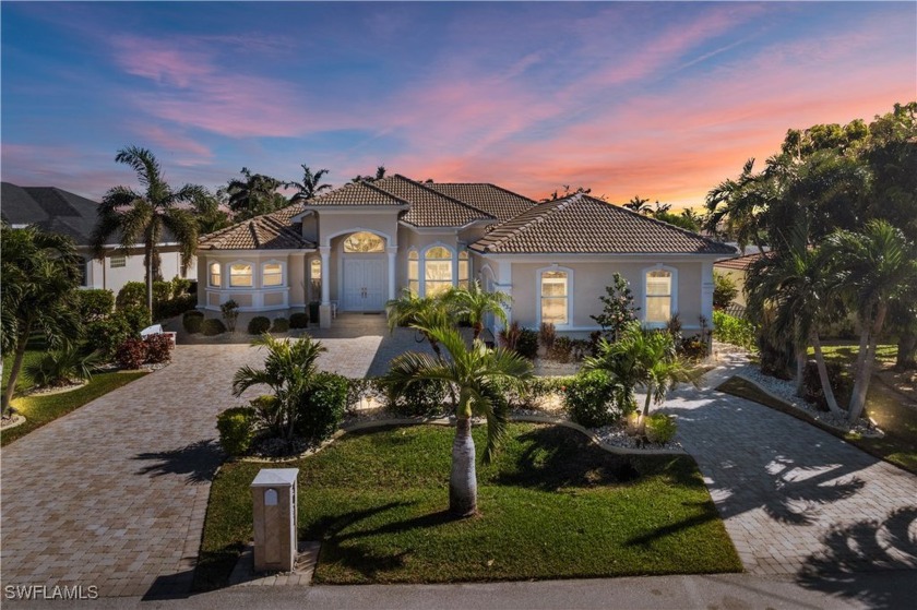 DIRECT DEEP WATER DIRECT ACCESS IN MINUTES from this beautifully - Beach Home for sale in Cape Coral, Florida on Beachhouse.com