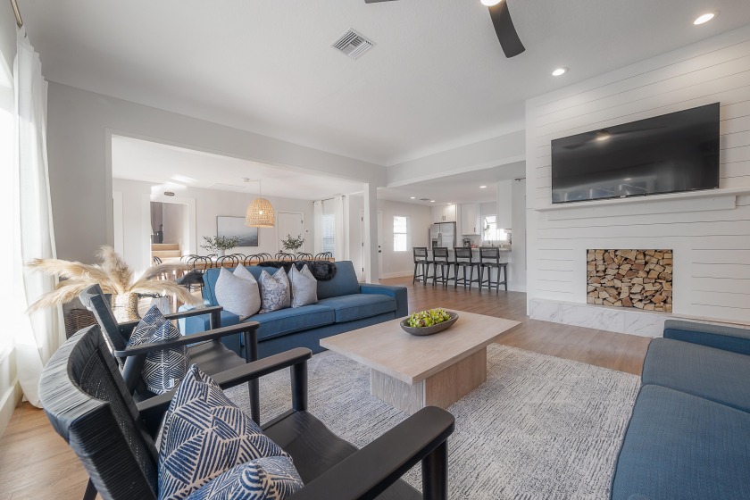 Updated Luxury Home in Premium Location - Beach Vacation Rentals in Largo, FL on Beachhouse.com