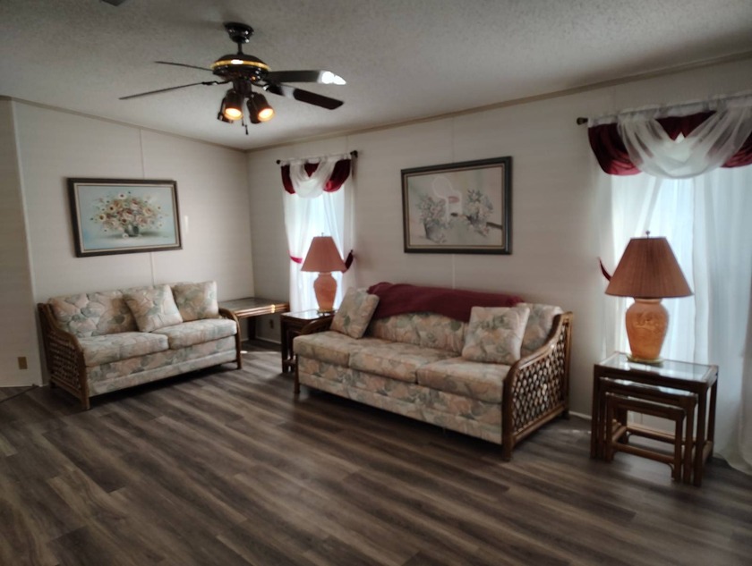 This home is priced to sell for the amount of square footage you - Beach Home for sale in Fort Pierce, Florida on Beachhouse.com