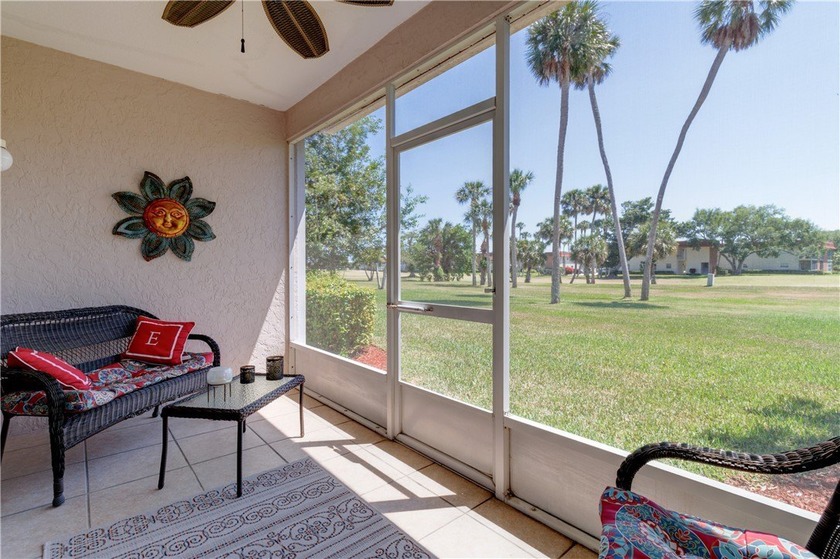 This Gorgeous 2 Bed 2 bath 1st Flr condo with an attached garage - Beach Condo for sale in Vero Beach, Florida on Beachhouse.com
