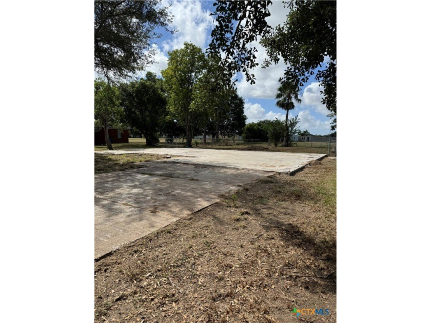 Cash only! Property is close to the water. The lot is 6730 sq - Beach Lot for sale in Palacios, Texas on Beachhouse.com