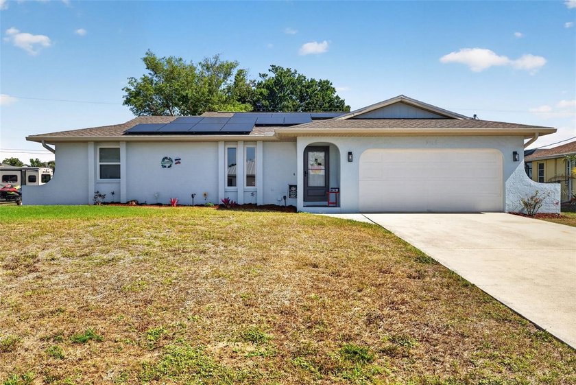 If you're looking for a clean, move-in ready home in East - Beach Home for sale in Englewood, Florida on Beachhouse.com