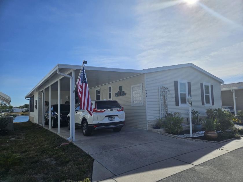 This is a 55+/Lot Lease/Pet Friendly/Non Flood zone /Golf cart - Beach Home for sale in Tarpon Springs, Florida on Beachhouse.com