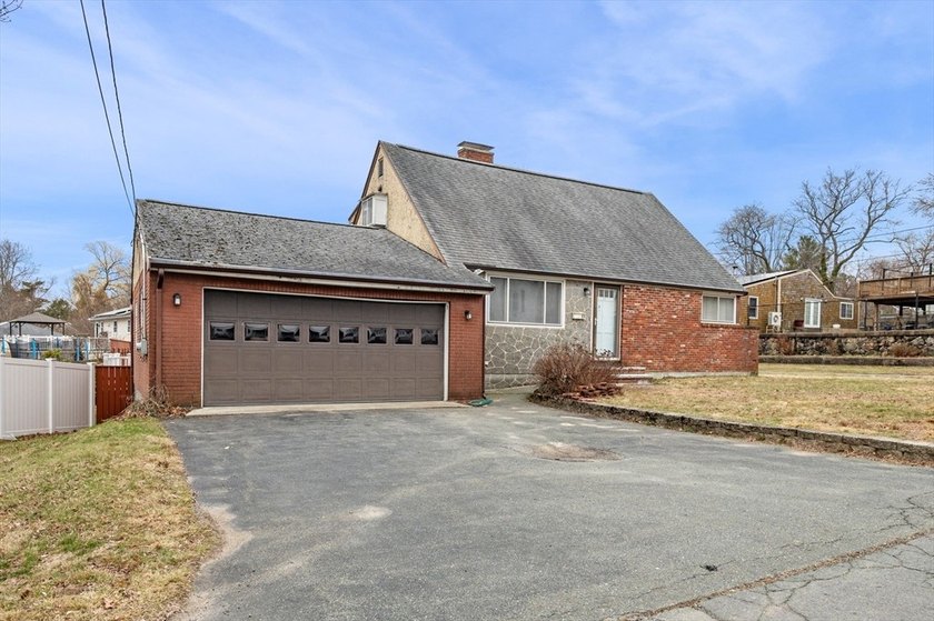 This charming light-filled Cape, located in a quiet neighborhood - Beach Home for sale in Beverly, Massachusetts on Beachhouse.com