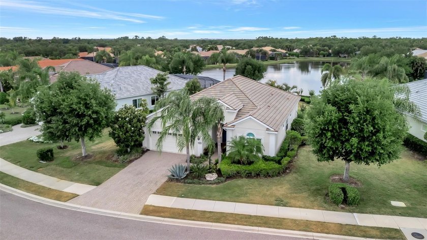 Experience maintenance-free living in the guard-gated community - Beach Home for sale in Lakewood Ranch, Florida on Beachhouse.com