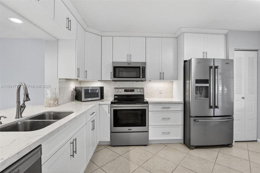 Wow--do not miss this opportunity to live in a beautifully - Beach Condo for sale in Pembroke Pines, Florida on Beachhouse.com