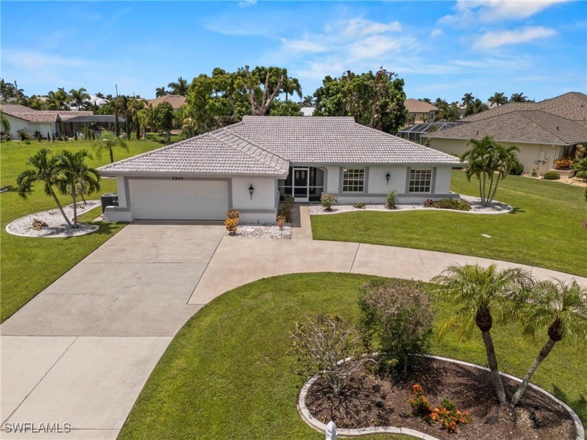 $170,000 PRICE IMPROVEMENT! PARTIAL WATER INTRUSTION, but out of - Beach Home for sale in Punta Gorda, Florida on Beachhouse.com