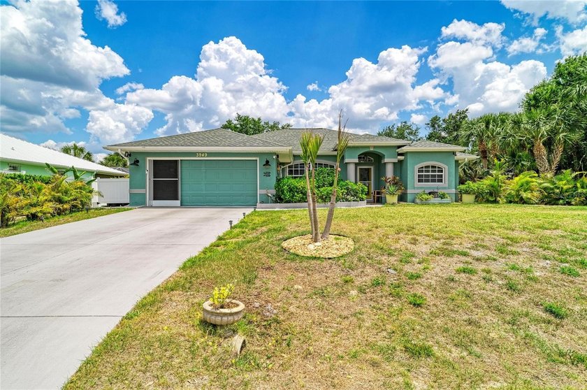 Welcome to this beautifully updated three-bedroom, two-bath - Beach Home for sale in North Port, Florida on Beachhouse.com