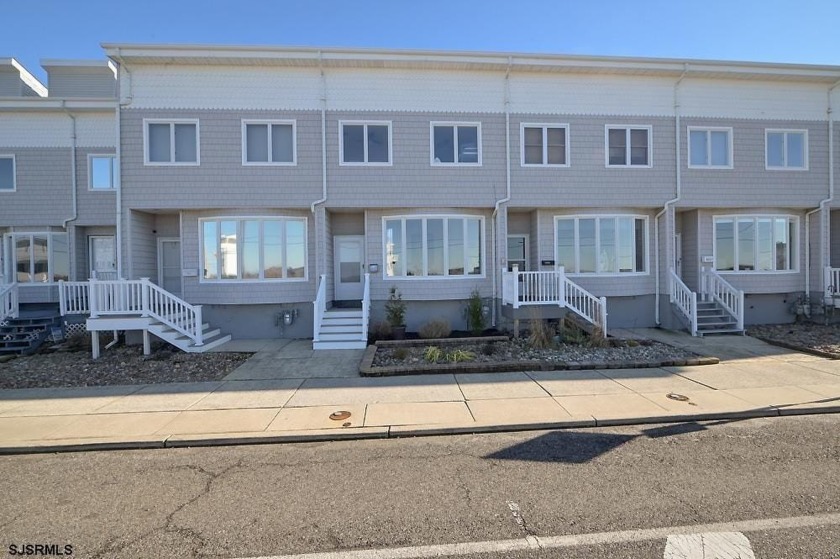 Come check out this beautiful townhome in the Southend of OCNJ - Beach Condo for sale in Ocean City, New Jersey on Beachhouse.com