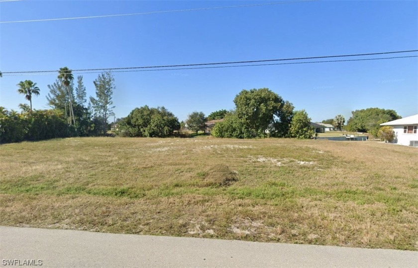 Build your new home in beautiful SW Cape Coral Florida on a - Beach Lot for sale in Cape Coral, Florida on Beachhouse.com