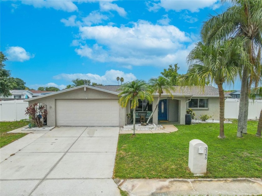Well-maintained 2-bedroom, 2-bath home with a versatile bonus - Beach Home for sale in Holiday, Florida on Beachhouse.com