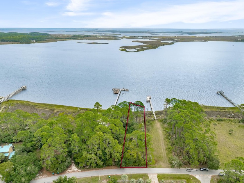 Looking to escape the hustle and bustle of life then look no - Beach Lot for sale in Panacea, Florida on Beachhouse.com