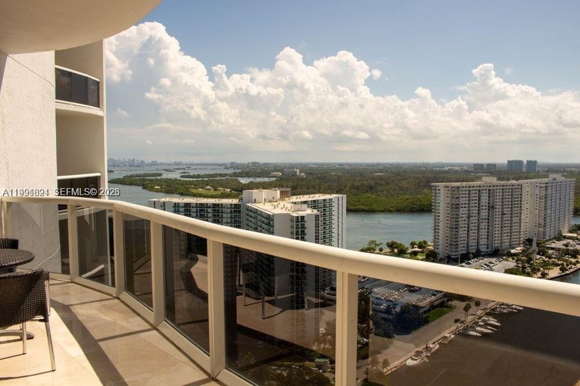 15901 Collins Ave 2505 - Beach Condo for sale in Sunny Isles Beach, Florida on Beachhouse.com