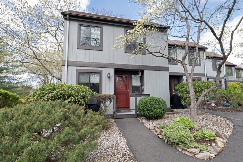 Enjoy coastal living at Harbour Village - one of the few - Beach Condo for sale in Branford, Connecticut on Beachhouse.com