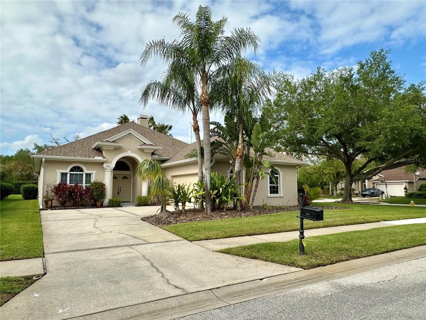 Welcome to the sought-after NORTHFIELD, one of the Wonderful - Beach Home for sale in Tarpon Springs, Florida on Beachhouse.com