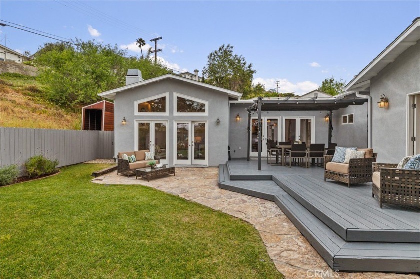 *** CONTACT LISTING AGENT ALEX SMITH DIRECTLY  *** Take the 360 - Beach Home for sale in Torrance, California on Beachhouse.com