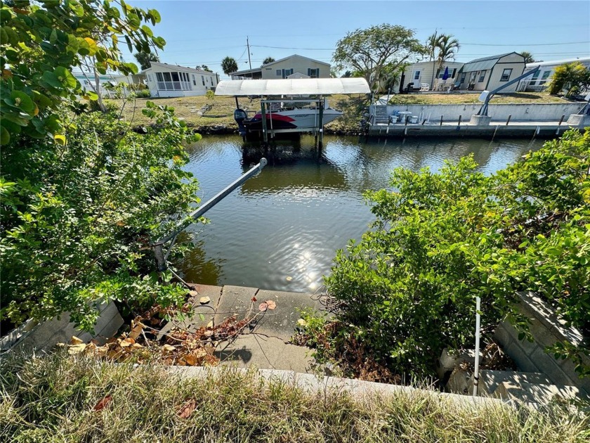 Explore the boating haven of Holiday Mobile Estates! Discover - Beach Lot for sale in Englewood, Florida on Beachhouse.com
