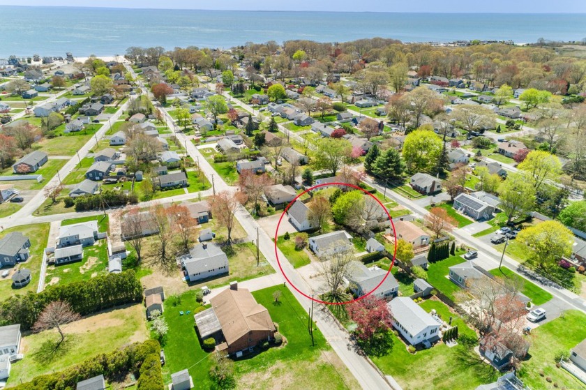 YEAR ROUND LIVING AT THE BEACH! This meticulously cared for - Beach Home for sale in Old Lyme, Connecticut on Beachhouse.com