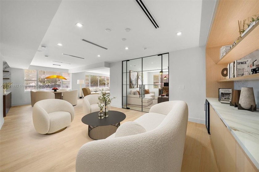 Fully renovated Imperial House residence with a sleek - Beach Condo for sale in Miami Beach, Florida on Beachhouse.com