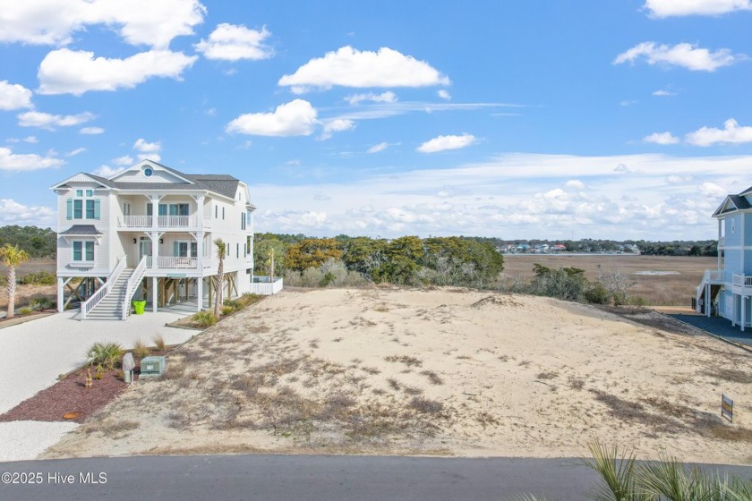 Beautiful homesite on the marsh at Pointe West. High elevation - Beach Lot for sale in Holden Beach, North Carolina on Beachhouse.com