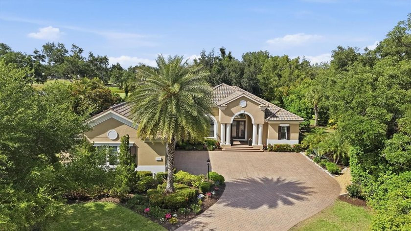 Welcome to 12407 Highfield Circle, one of the newest homes in - Beach Home for sale in Lakewood Ranch, Florida on Beachhouse.com
