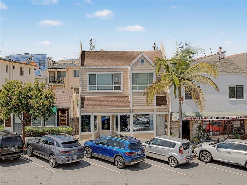 319 Richmond Street, El Segundo

Located along the original - Beach Home for sale in El Segundo, California on Beachhouse.com