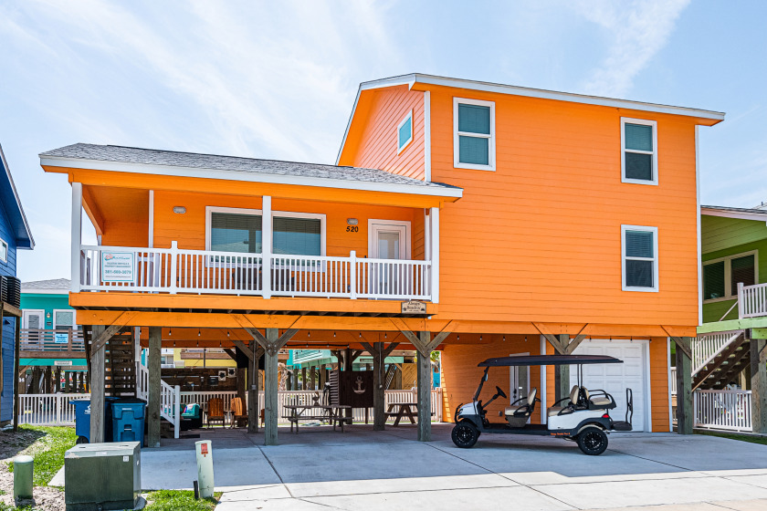 Free Golf Cart! POOL! Pets ok! Boat Parking & Fenced - Beach Vacation Rentals in Port Aransas, Texas on Beachhouse.com
