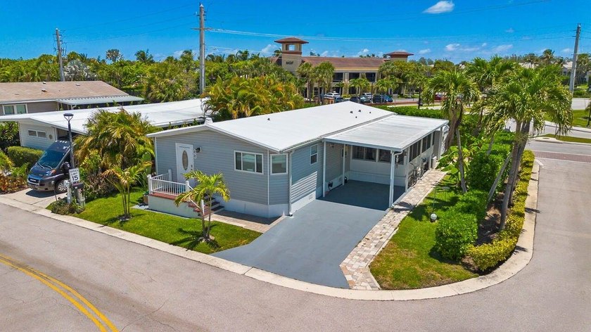 Welcome to Jupiter River Park, where coastal living meets modern - Beach Home for sale in Jupiter, Florida on Beachhouse.com