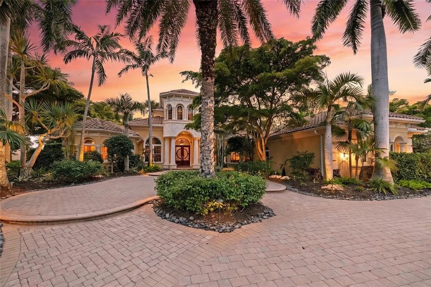 Set on more than half an acre with sweeping golf course views - Beach Home for sale in Lakewood Ranch, Florida on Beachhouse.com