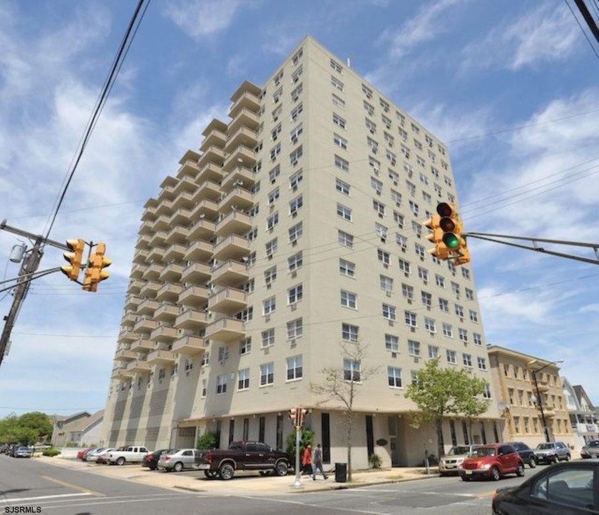 Investor Alert! Million Dollar Ocean and Bay Views await you - Beach Condo for sale in Atlantic City, New Jersey on Beachhouse.com