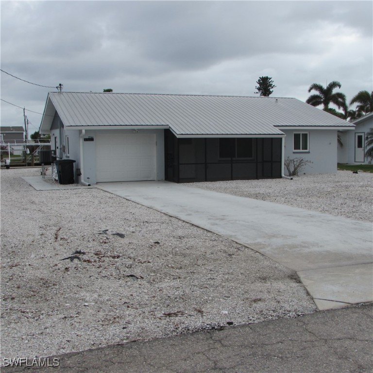 *I NEED HELP*     Direct access canal Frontage, Beautiful Dock - Beach Home for sale in St. James City, Florida on Beachhouse.com