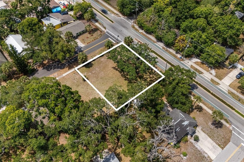 Excellent vacant land opportunity in a growing Sarasota - Beach Lot for sale in Sarasota, Florida on Beachhouse.com