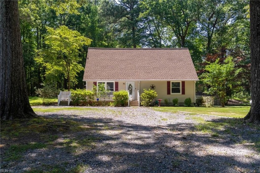 Welcome to 844 Rocky Point Landing in the Cobbs Creek area of - Beach Home for sale in Cobbs Creek, Virginia on Beachhouse.com