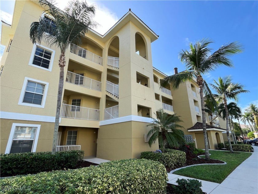 REDUCED!  Lowest priced listing available in Island Cove!  This - Beach Condo for sale in Cape Coral, Florida on Beachhouse.com