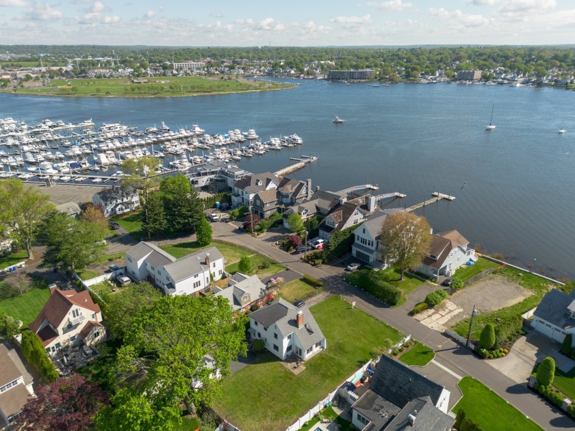 A very special offering, the first time on the market in almost - Beach Home for sale in Norwalk, Connecticut on Beachhouse.com