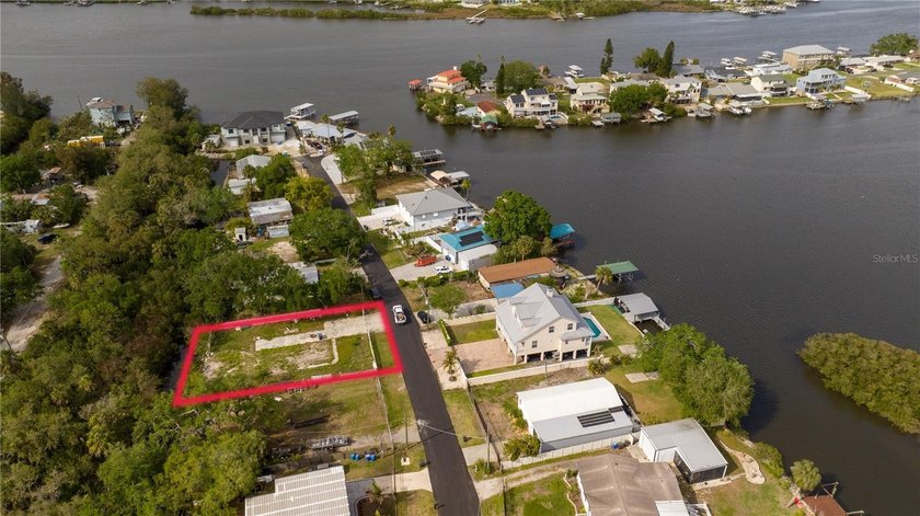 Nestled on a quiet dead-end street, this parcel offers a rare - Beach Lot for sale in Gibsonton, Florida on Beachhouse.com