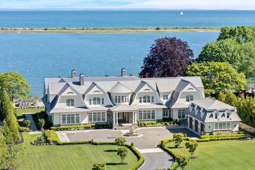 Introducing 25 Brewster Lane, a brand-new waterfront estate - Beach Home for sale in East Setauket, New York on Beachhouse.com
