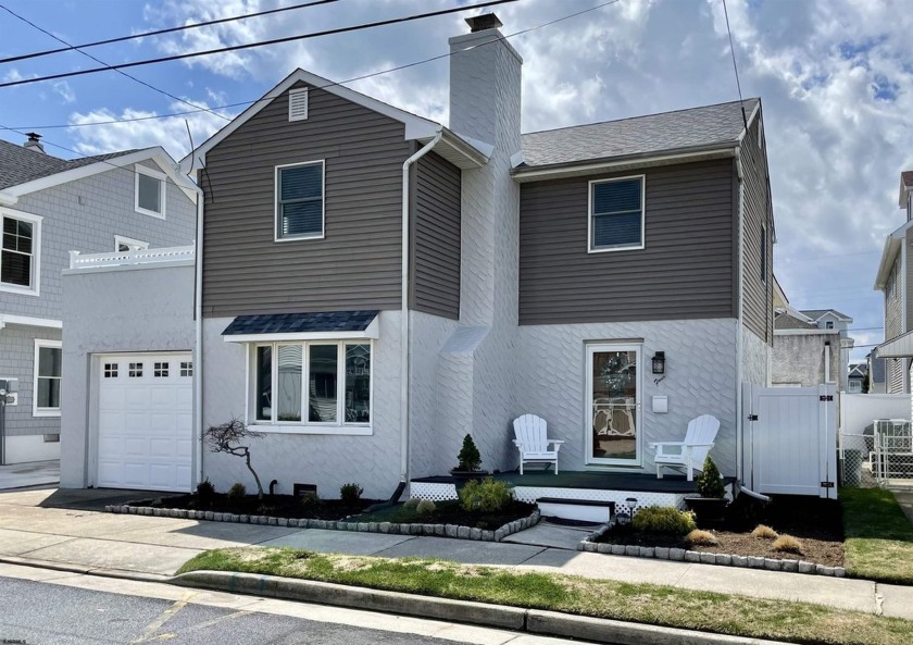 Location is everything !  This charming beach bungalow is - Beach Home for sale in Longport, New Jersey on Beachhouse.com