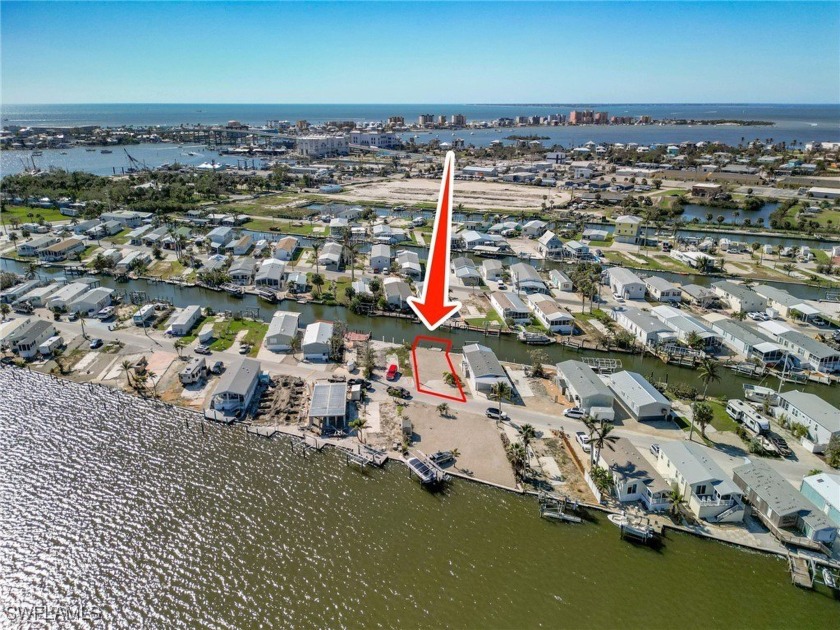 Gorgeous waterfront lot with direct gulf access! Emily Lane - Beach Lot for sale in Fort Myers Beach, Florida on Beachhouse.com