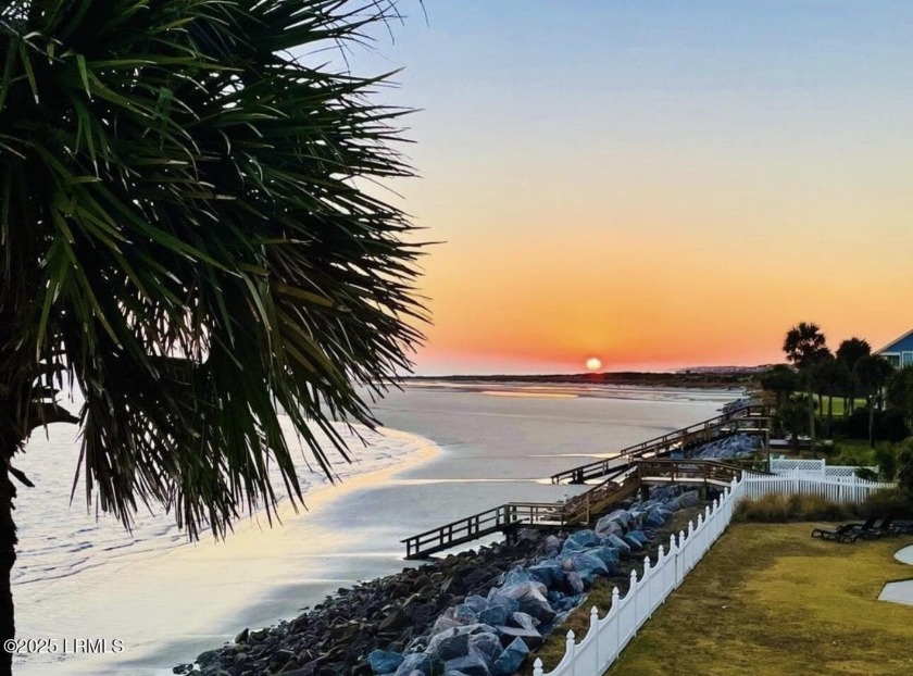 Welcome to paradise! This fully renovated 2 bedroom, 2.5 bath - Beach Condo for sale in Fripp Island, South Carolina on Beachhouse.com