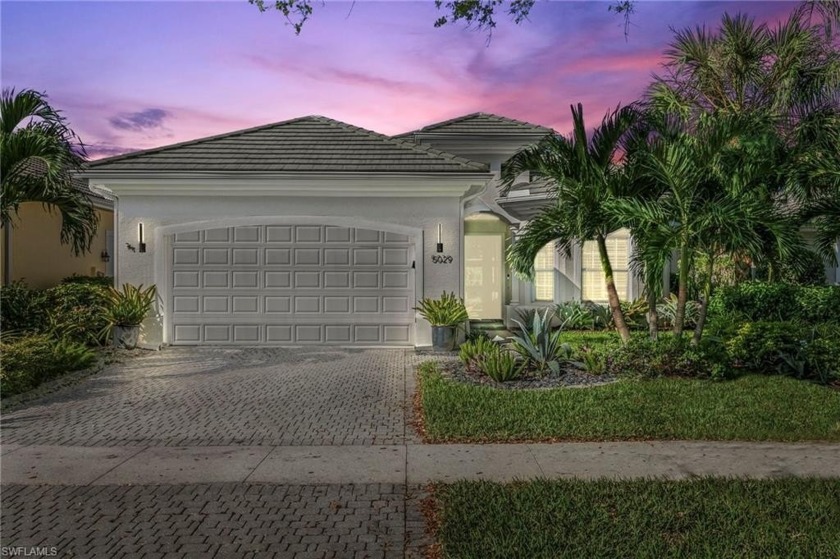 Prepare to be impressed as you step into this pristine updated - Beach Home for sale in Naples, Florida on Beachhouse.com