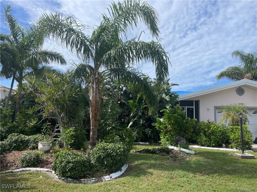 Huge Price Reduction. Make Offers. Price reduced $30k to cover - Beach Home for sale in Cape Coral, Florida on Beachhouse.com