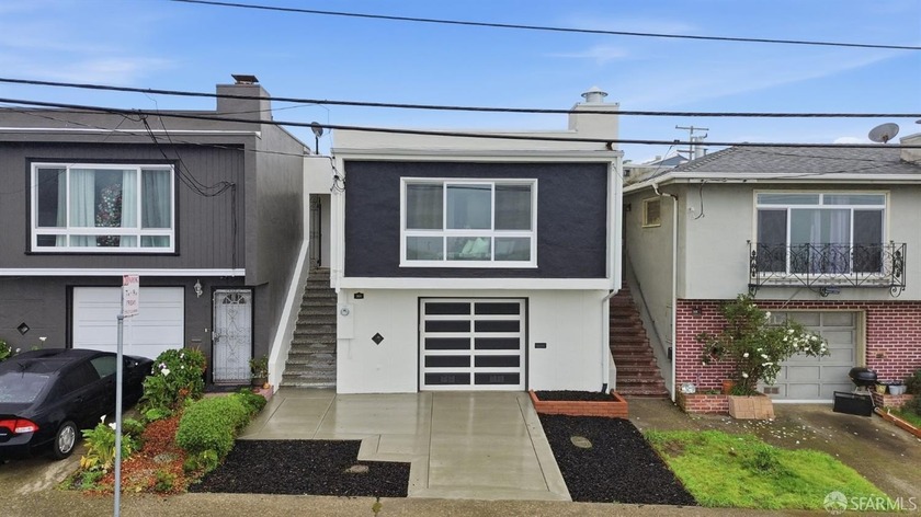 Welcome to 366 Chester St., a delightful residence that - Beach Home for sale in Daly City, California on Beachhouse.com