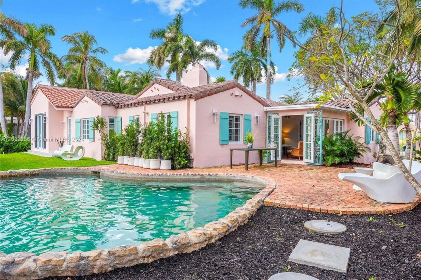 Welcome to Pink Sands; the most beautiful Mediterranean villa - Beach Home for sale in Hollywood, Florida on Beachhouse.com