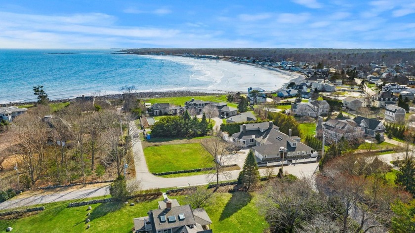 Nestled at prestigious Straws Point, this stunning residence - Beach Home for sale in Rye, New Hampshire on Beachhouse.com