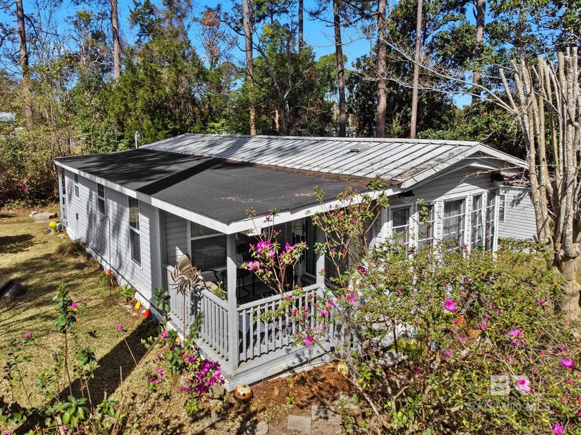 Whether you're searching for a full-time residence, vacation - Beach Home for sale in Lillian, Alabama on Beachhouse.com